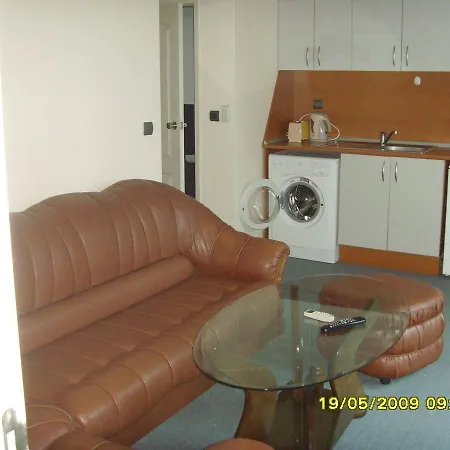 Alexandrov Residence Apartments *