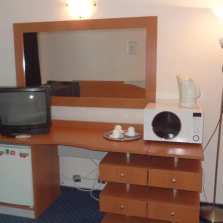 Alexandrov Residence Apartments *