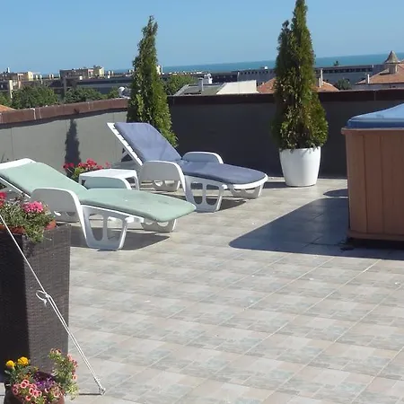 Alexandrov Residence Apartments